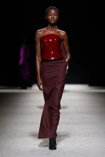 Look 49